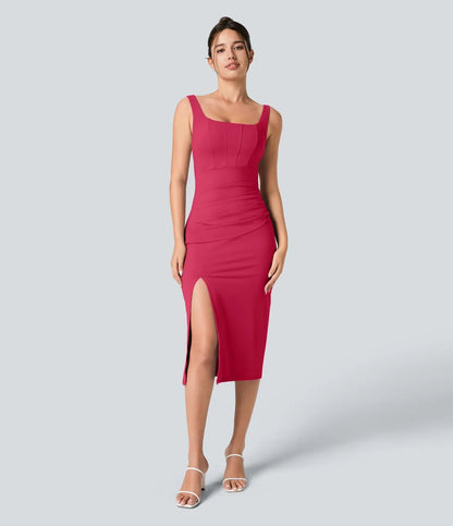 Abito midi casual aderente alla figura con spacco, corsetto senza schienale con scollatura quadrata e ruches